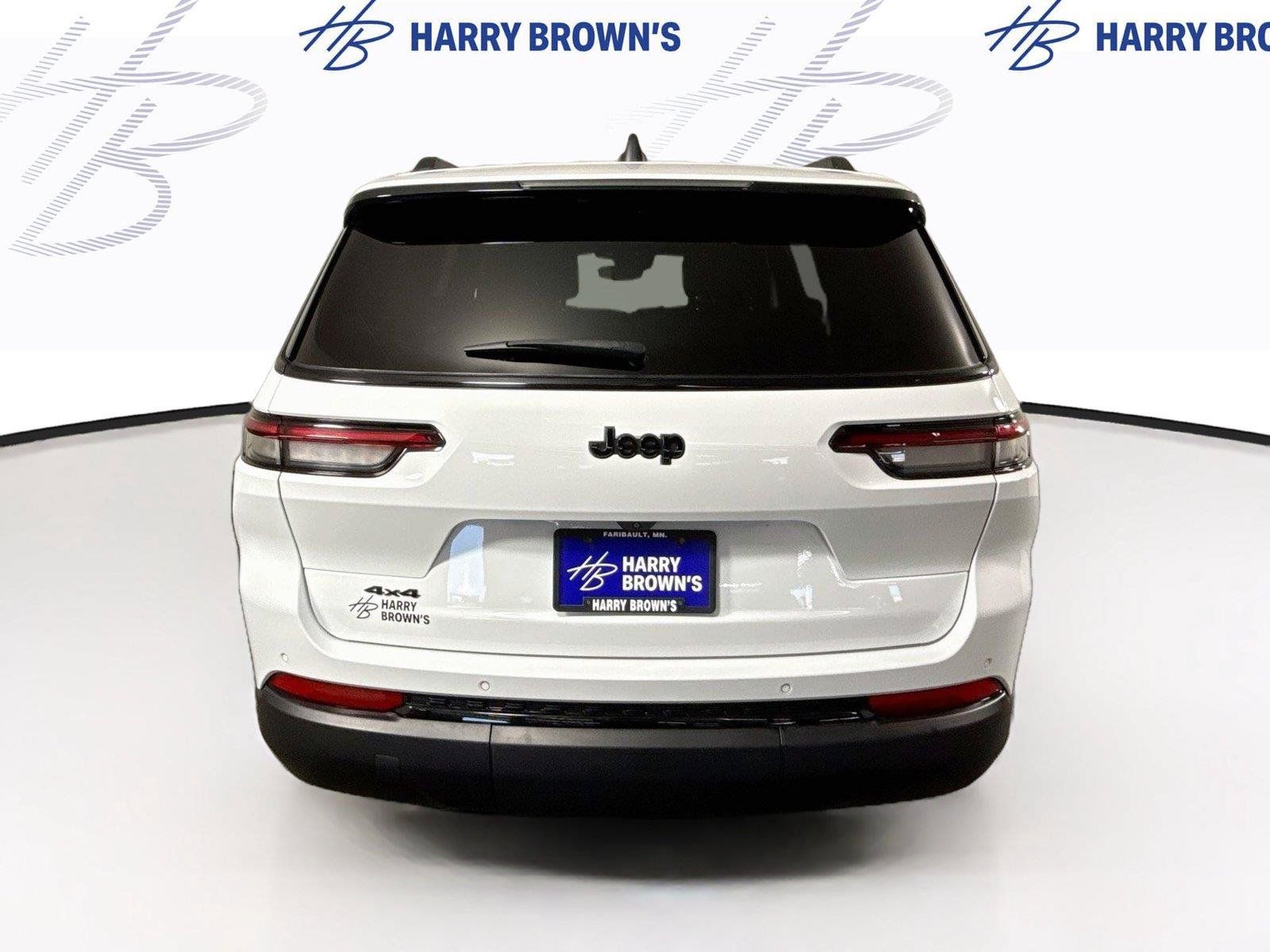 Used 2023 Jeep Grand Cherokee L Laredo AWD/4WD image 30