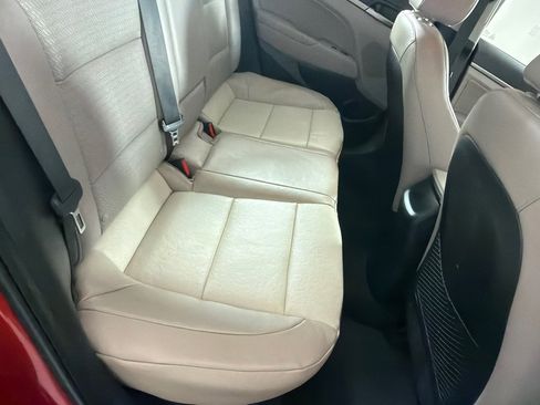 Used 2017 Hyundai Elantra Limited w/ Limited Ultimate Package 09 FWD image 21