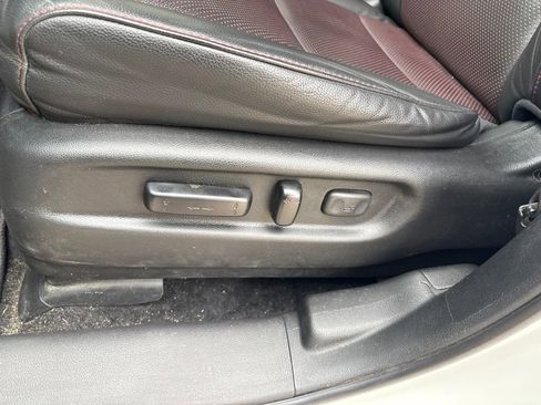 Certified 2021 Honda Ridgeline Black Edition image 14