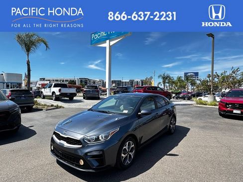Used 2021 Kia Forte LXS FWD image 1