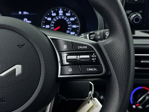 Used 2023 Kia Seltos LX image 33