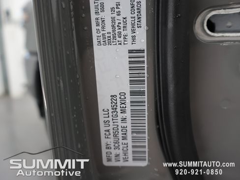 New 2026 RAM 2500 Big Horn AWD/4WD image 70