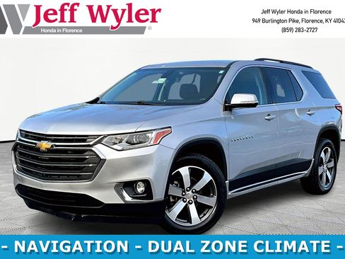 Used 2019 Chevrolet Traverse LT w/ LT Premium Package image 1