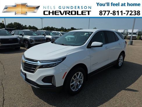 Certified 2022 Chevrolet Equinox LT image 3