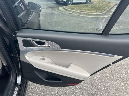 Used 2023 Genesis G70 2.0T w/ Sport Prestige Package image 16