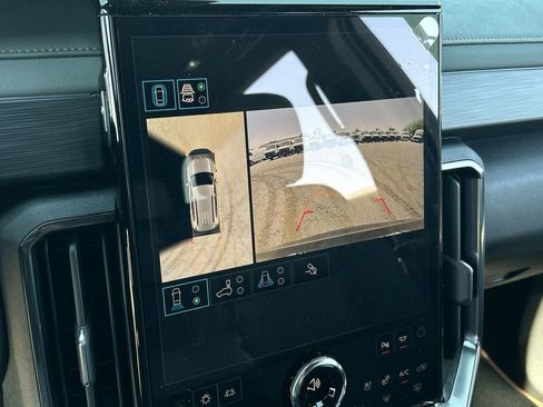 New 2026 GMC Acadia AT4 w/ Super Cruise Package AWD/4WD image 15
