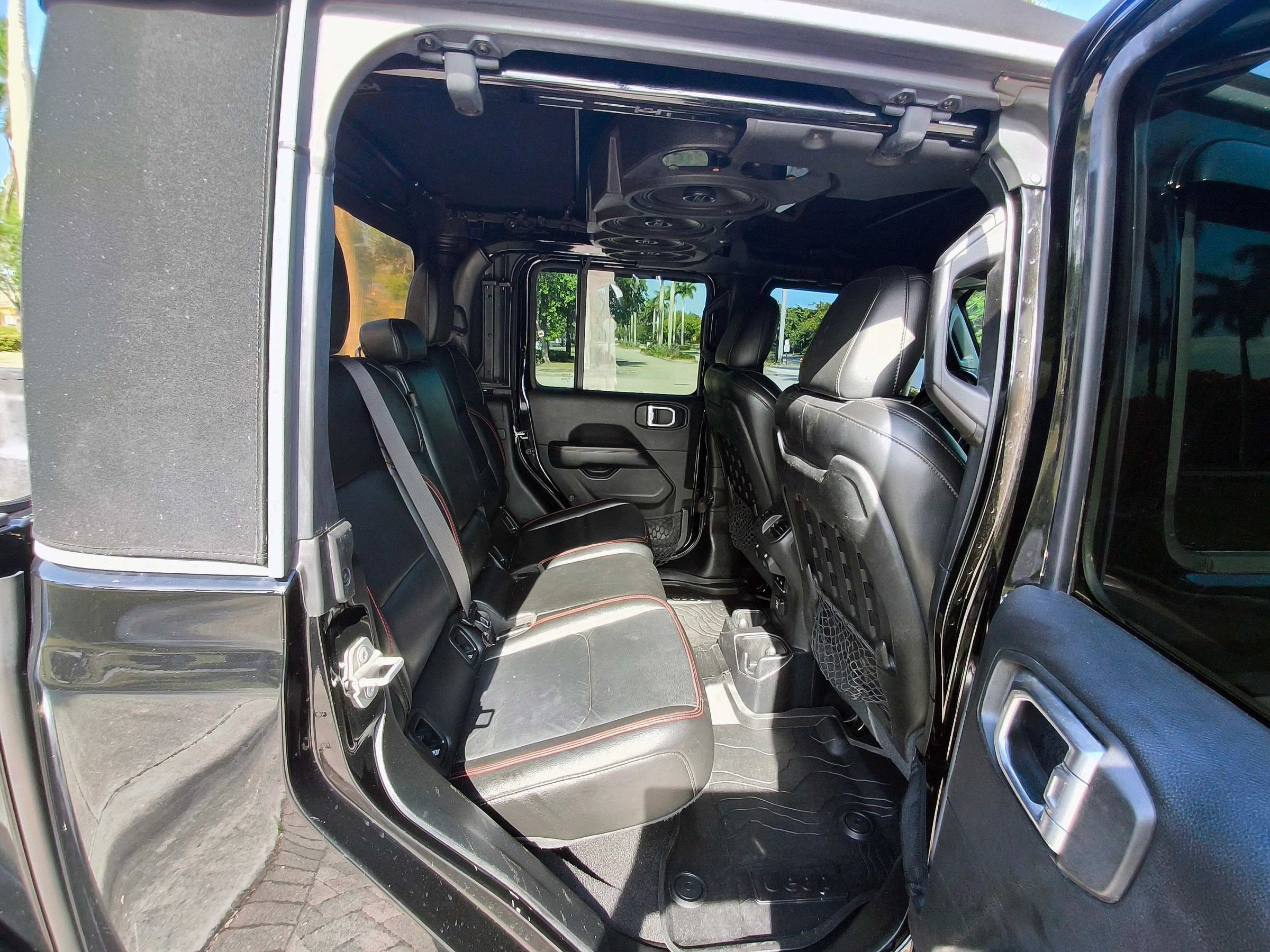 Used 2020 Jeep Gladiator Rubicon AWD/4WD image 33