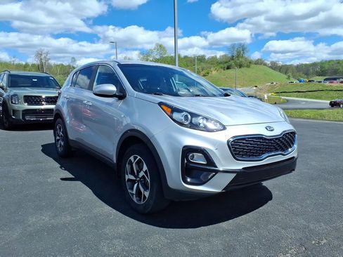 Used 2021 Kia Sportage LX image 5
