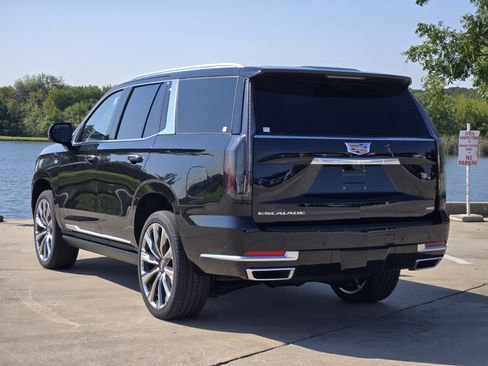 New 2025 Cadillac Escalade Premium Luxury w/ Touring Package image 3