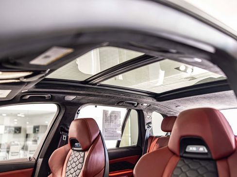 Used 2022 BMW X5 M Competition AWD/4WD image 19