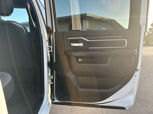 Used 2024 RAM 3500 SLT w/ Quick Order Package 2YG SLT AWD/4WD image 14