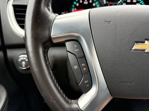 Used 2017 Chevrolet Traverse LT AWD/4WD image 35