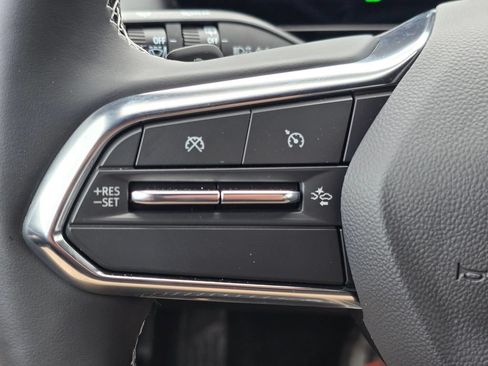 New 2026 Chevrolet Equinox EV LT AWD/4WD image 30
