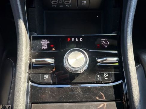 Used 2022 Jeep Grand Cherokee L Overland w/ Luxury Tech Group IV image 37