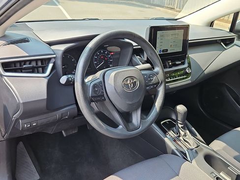 Used 2023 Toyota Corolla LE w/ Carpet Mat Package (TMS) FWD image 25
