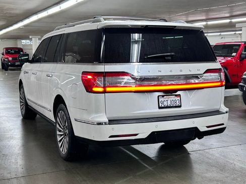 Used 2019 Lincoln Navigator L Reserve image 5