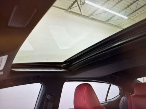 Used 2022 Lexus ES 350 F Sport w/ Accessory Package image 8