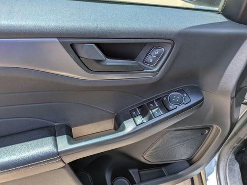 Used 2024 Ford Escape Active image 8