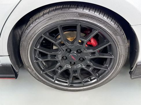 Certified 2020 Toyota Avalon TRD FWD image 34