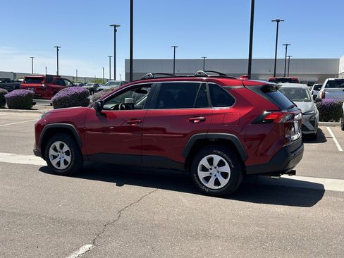 Used 2020 Toyota RAV4 LE w/ Carpet Mat Package FWD image 3