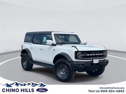 New 2025 Ford Bronco Outer Banks