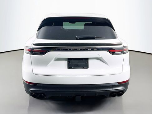 Used 2023 Porsche Cayenne S image 6