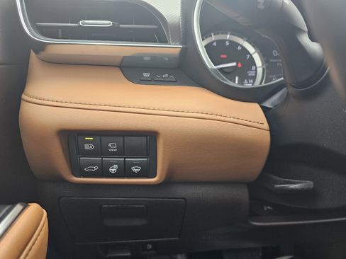 Used 2022 Toyota Highlander Platinum image 28