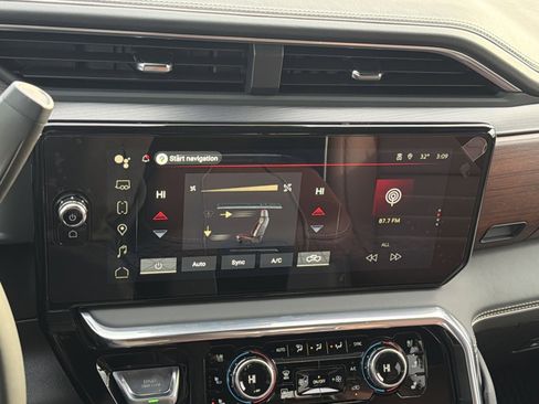 New 2026 GMC Sierra 3500 Denali Ultimate image 21