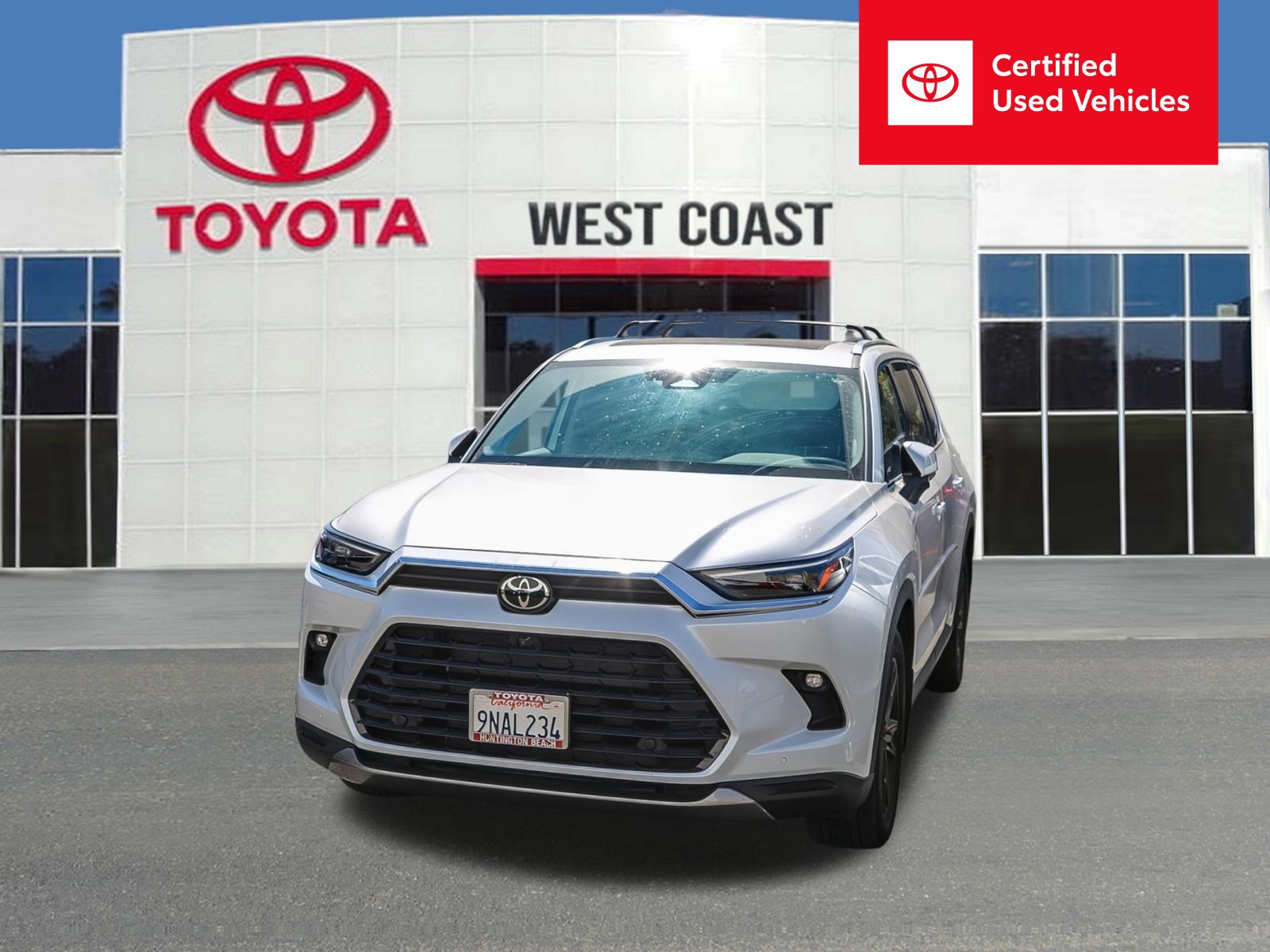 Certified 2024 Toyota Grand Highlander AWD image 1