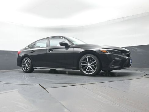 Certified 2024 Honda Civic Touring image 38