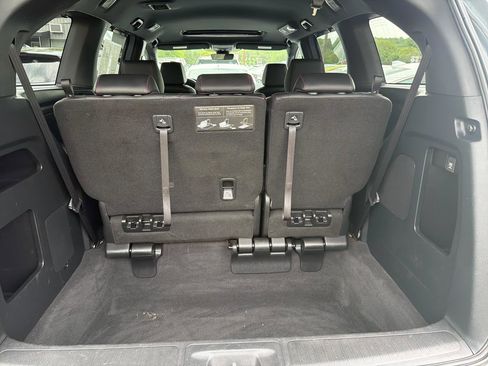 Used 2024 Honda Odyssey Sport image 11