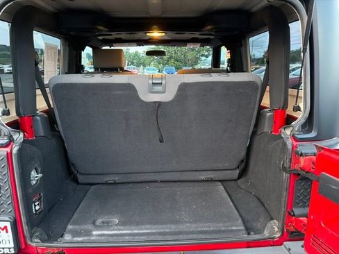 Used 2008 Jeep Wrangler X AWD/4WD image 10