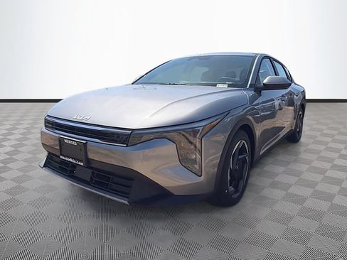 New 2026 Kia K4 GT-Line Turbo FWD image 3