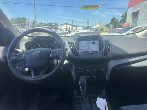 Used 2019 Ford Escape SE AWD/4WD image 15