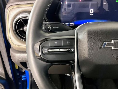 Used 2023 Chevrolet Colorado ZR2 w/ ZR2 Convenience Package III AWD/4WD image 23