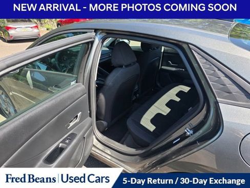 Certified 2024 Hyundai Elantra SEL FWD image 12