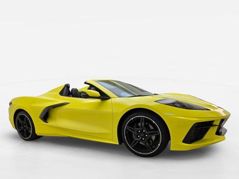 Used 2020 Chevrolet Corvette Stingray Premium Conv w/ 3LT Preferred Equipment Group RWD image 3