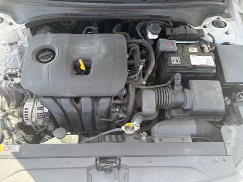 Used 2019 Kia Forte S w/ S Premium Package FWD image 23