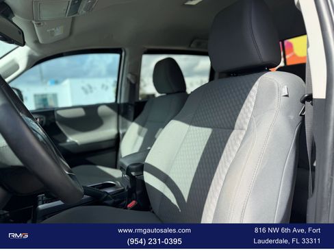 Used 2022 Toyota Tacoma SR5 image 15
