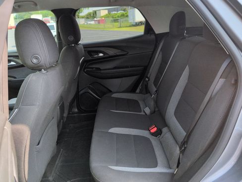 Certified 2021 Chevrolet TrailBlazer LT w/ Driver Confidence Package FWD image 24