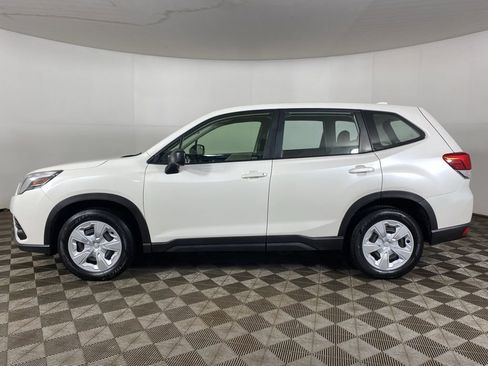 Used 2022 Subaru Forester Base image 9