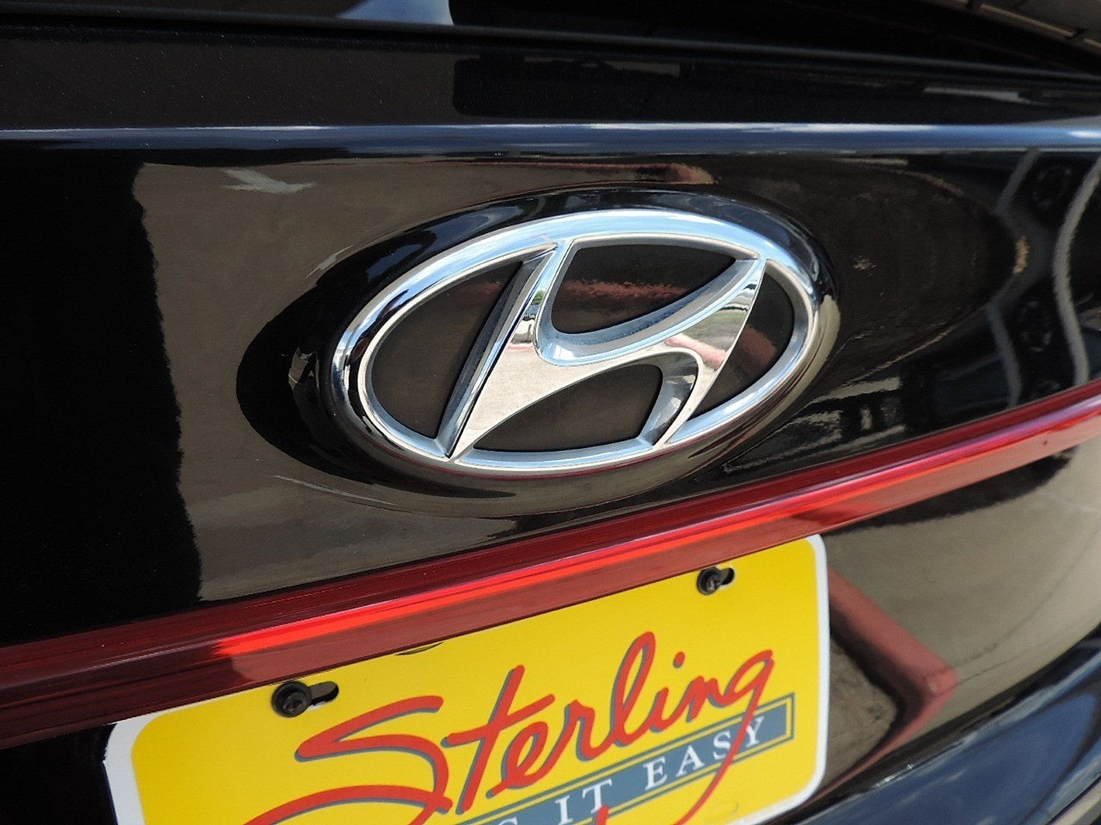 Used 2023 Hyundai Santa Fe SEL AWD/4WD image 11