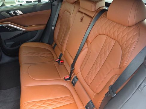 Used 2026 BMW X6 xDrive40i w/ Climate Comfort Package AWD/4WD image 16