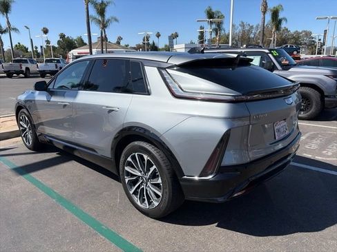 Used 2024 Cadillac Lyriq Sport AWD/4WD image 3