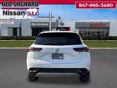 Used 2023 Buick Envision Essence w/ Sport Touring Package AWD/4WD image 4