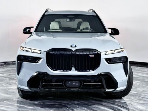 Used 2024 BMW X7 M60i w/ Executive Package AWD/4WD image 7
