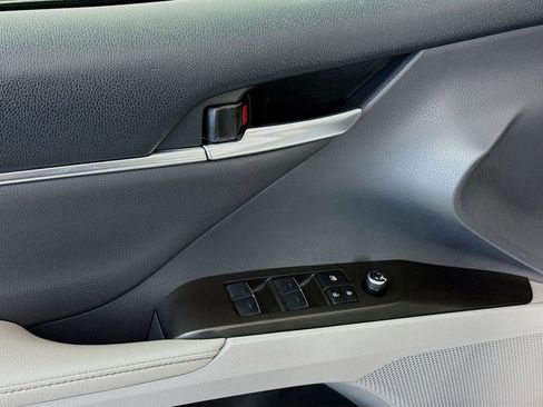 Used 2024 Toyota Camry XSE image 23