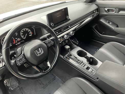 Used 2022 Honda Civic Sport image 17