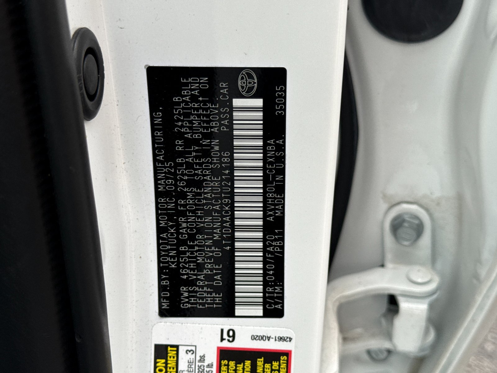 Used 2026 Toyota Camry LE FWD image 30