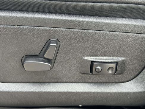 Used 2024 RAM 2500 Laramie w/ Safety Group AWD/4WD image 18
